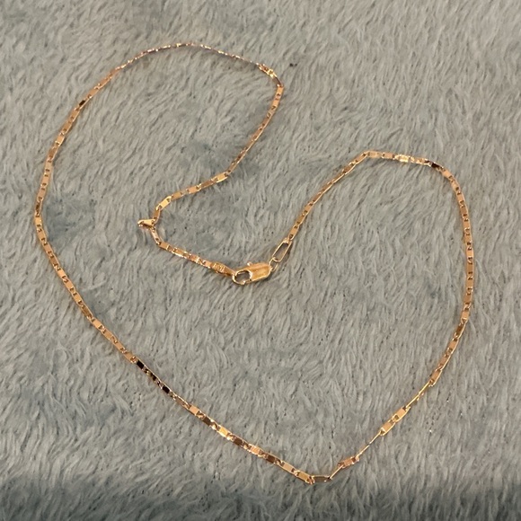 Pretty Bird Gold Necklace - Picture 3 of 4